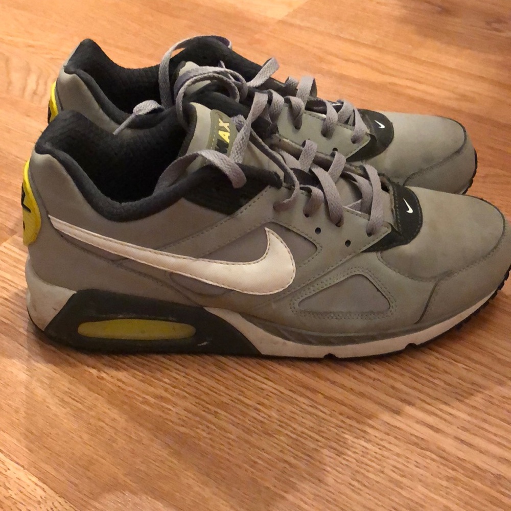 Men’s Nike Air Max Shoes